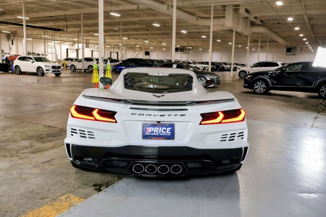 Used 2025 Chevrolet Corvette Z06 w/ Battery Protection Package image 8