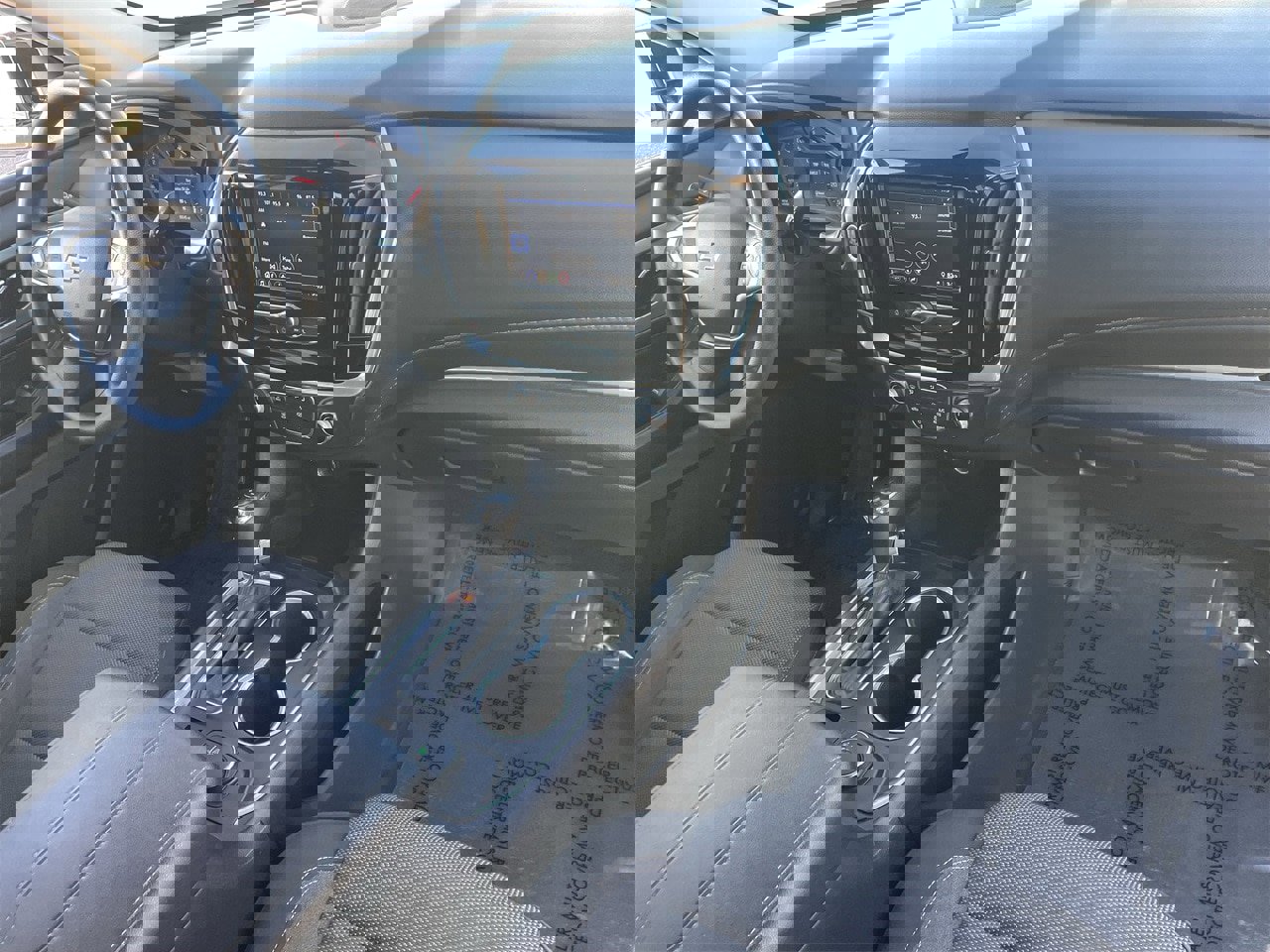 Used 2020 Chevrolet Traverse LS image 11