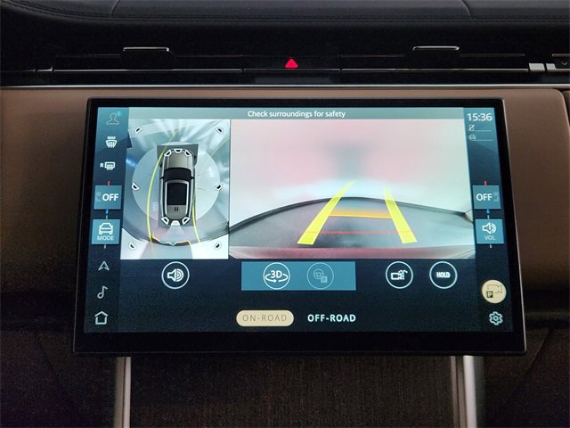 New 2026 Land Rover Range Rover SE image 17