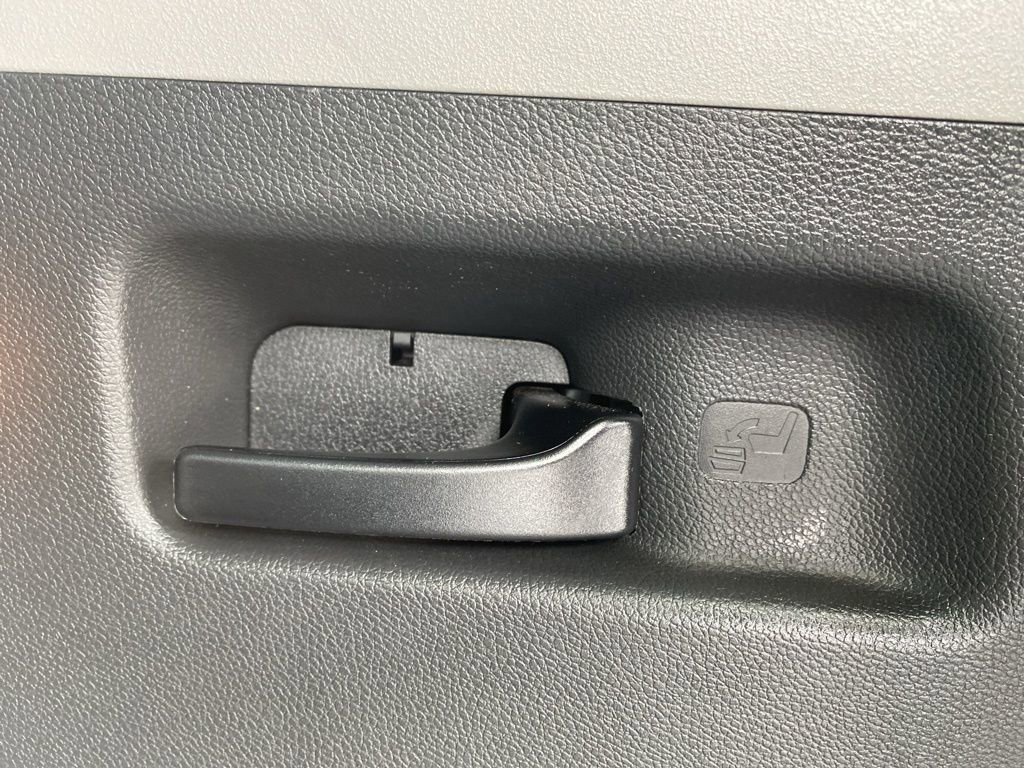 Used 2022 Honda CR-V Touring image 18