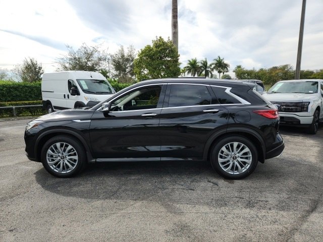 Used 2025 INFINITI QX50 Luxe image 11