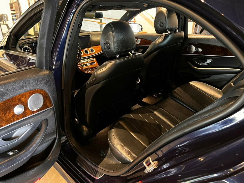 Used 2020 Mercedes-Benz E 450 4MATIC Sedan image 11
