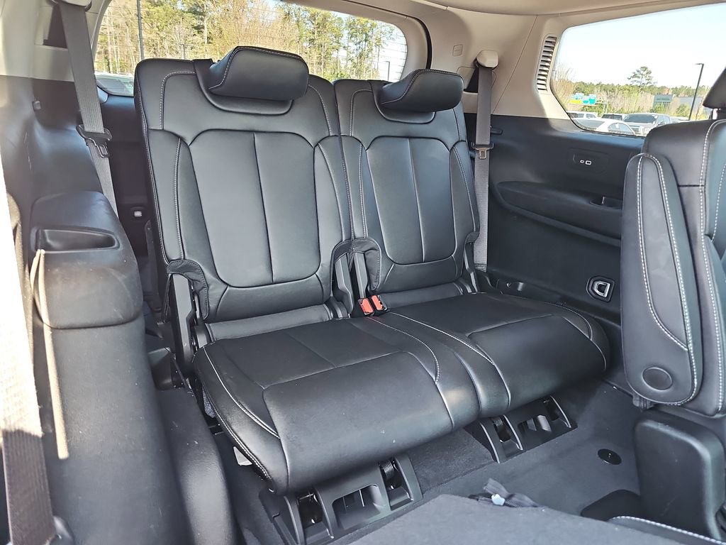 Used 2023 Jeep Grand Cherokee L Limited image 15