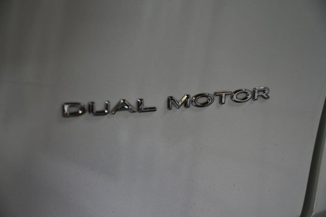 Used 2023 Tesla Model Y Long Range AWD/4WD image 11