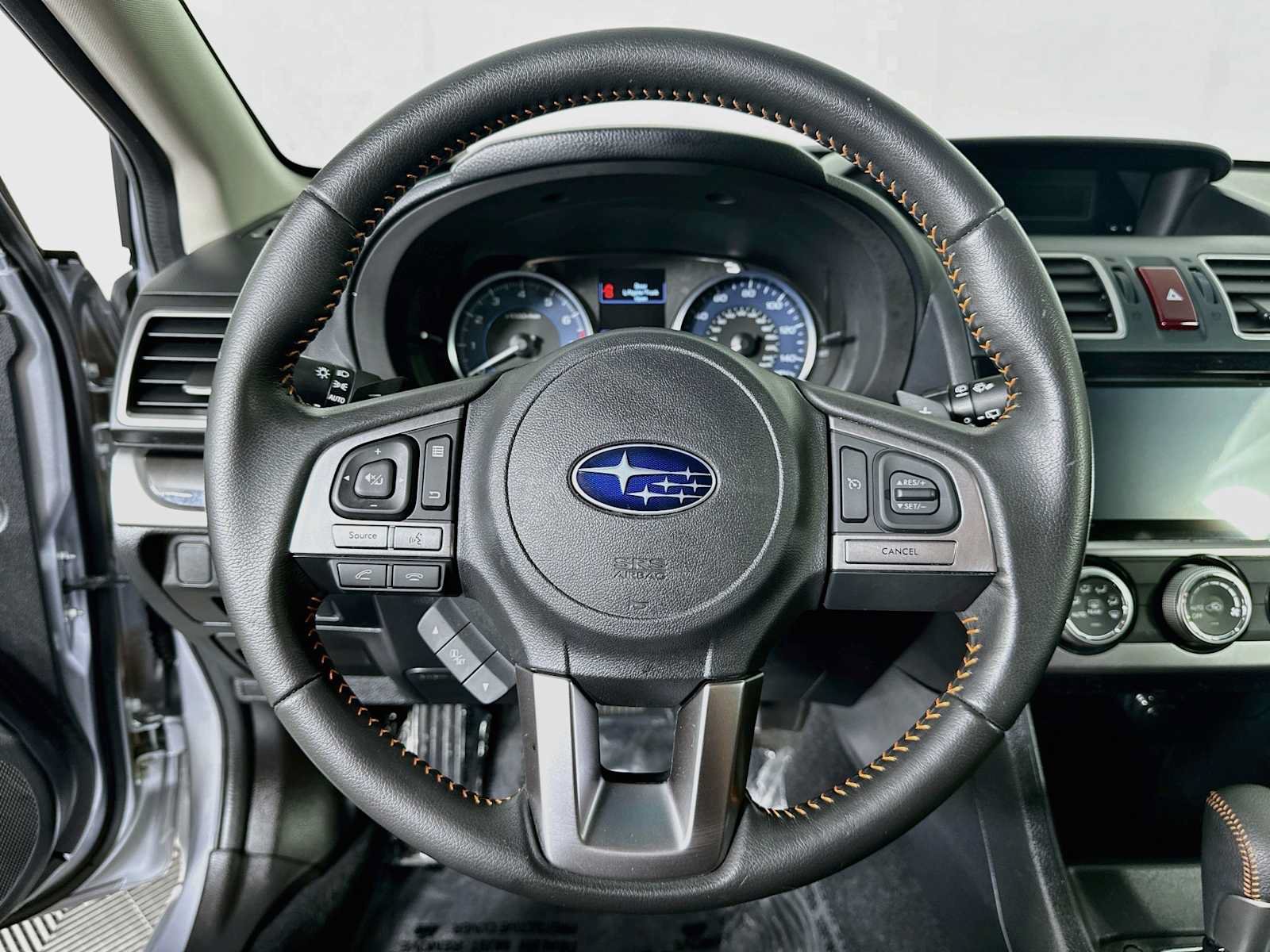 Used 2016 Subaru Crosstrek 2.0i Limited w/ Popular Package #2 AWD/4WD image 11