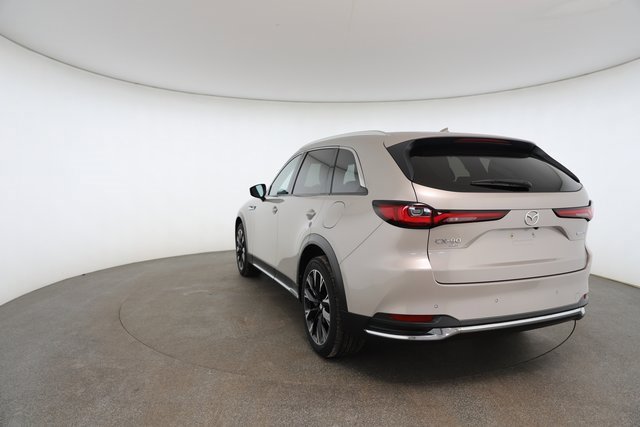 Used 2024 MAZDA CX-90 Plug-In Hybrid w/ Premium Pkg image 12