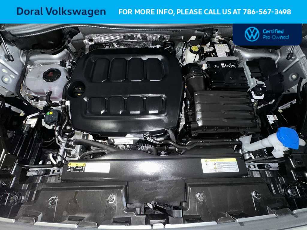 Used 2025 Volkswagen Tiguan S w/ 18" Wheel Package FWD image 12