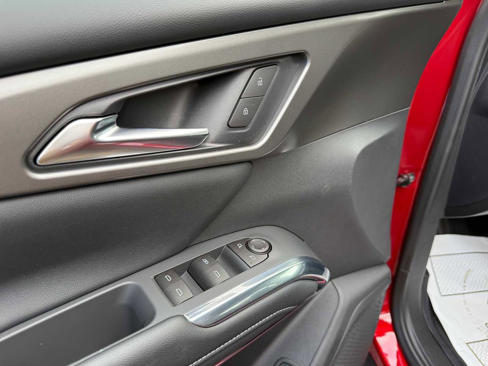 New 2026 Chevrolet Traverse LT w/ LPO, Floor Liner Package image 14
