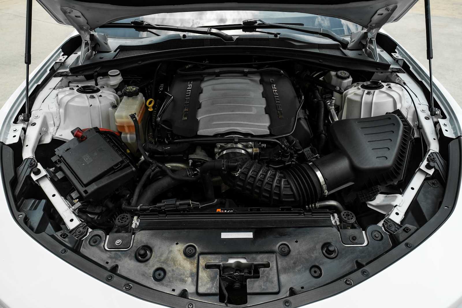 Used 2021 Chevrolet Camaro SS RWD image 39