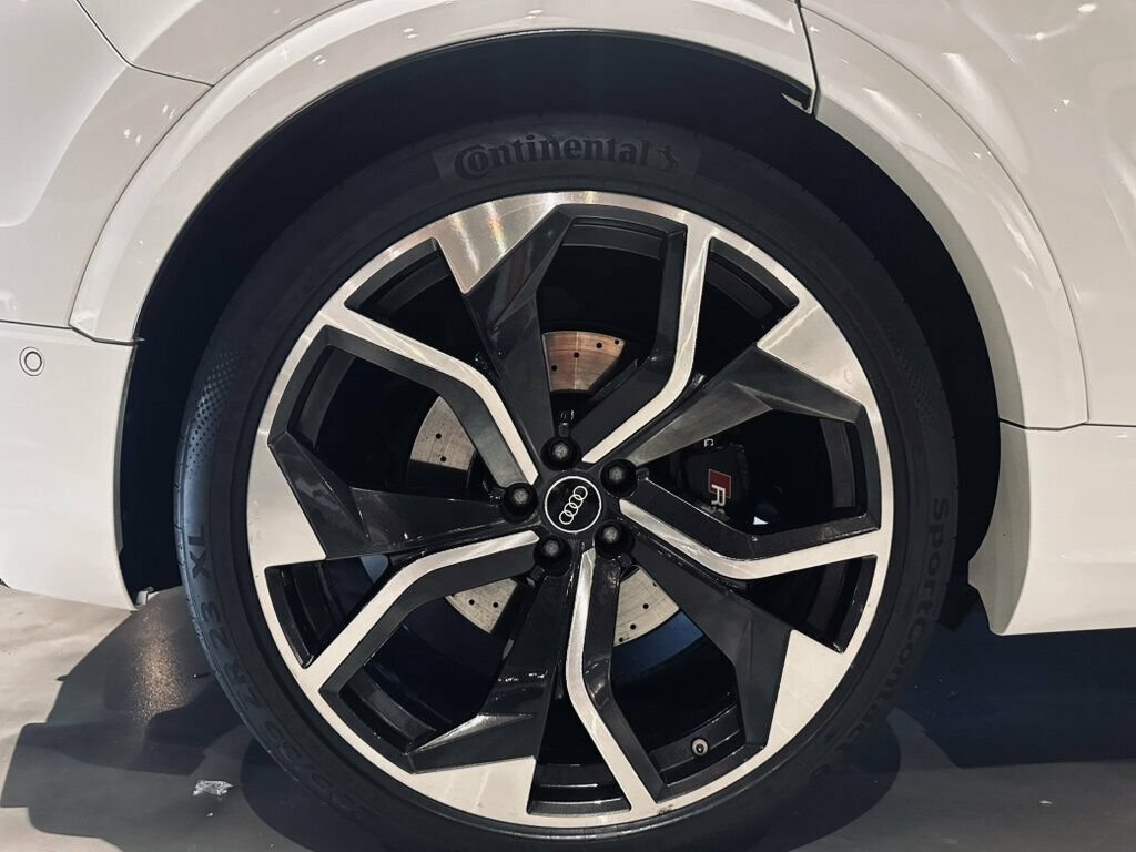 Used 2022 Audi RS Q8 AWD/4WD image 32