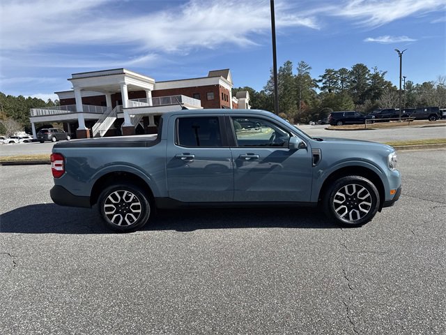 Used 2022 Ford Maverick Lariat w/ Lariat Luxury Package image 4