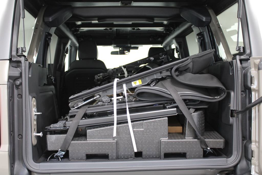 New 2025 Ford Bronco Badlands w/ Matte Film Protection Package image 16