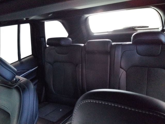 New 2026 Jeep Grand Cherokee Altitude image 23