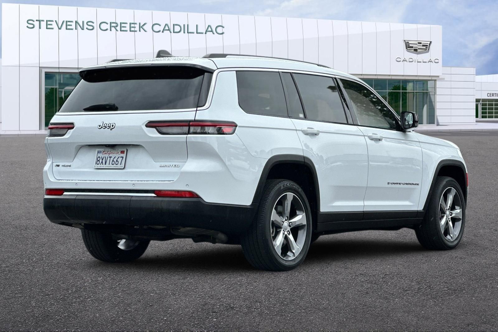 Used 2021 Jeep Grand Cherokee L Limited AWD/4WD image 3