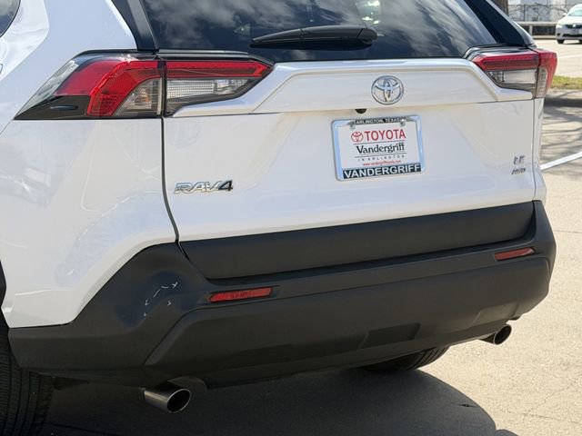 Used 2025 Toyota RAV4 LE image 6