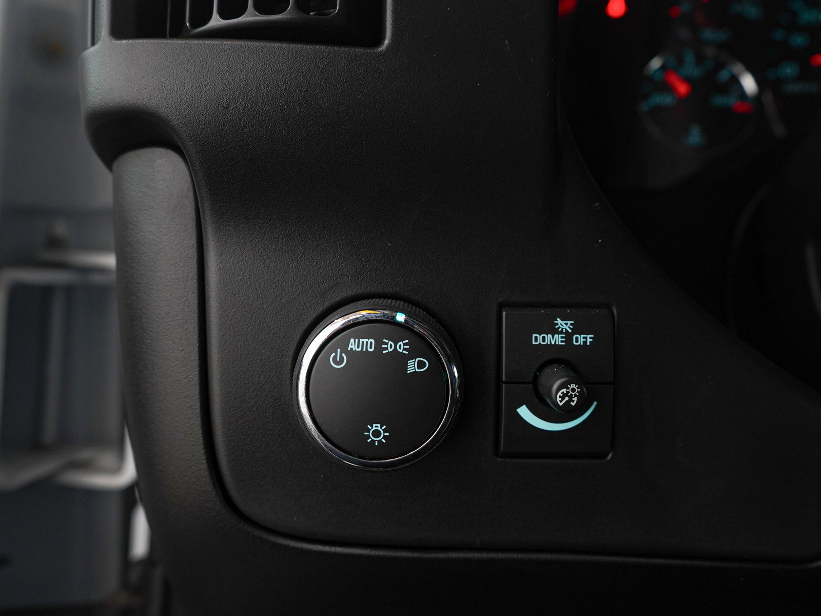 Used 2025 Chevrolet Express 3500 LT w/ LT Preferred Equipment Group image 25