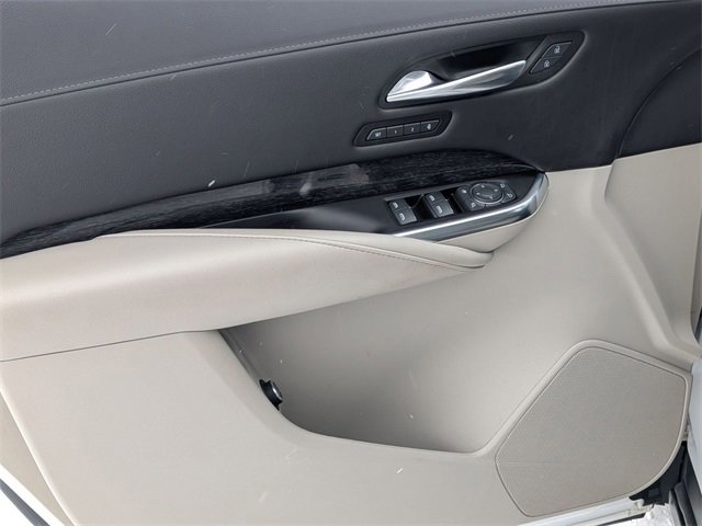 Used 2022 Cadillac XT4 Premium Luxury w/ Cold Weather Package image 14