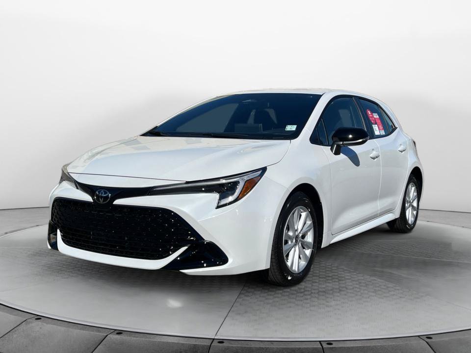 New 2027 Toyota Corolla SE w/ SE Premium Package FWD image 3