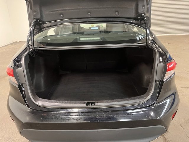 Used 2023 Toyota Corolla LE image 16