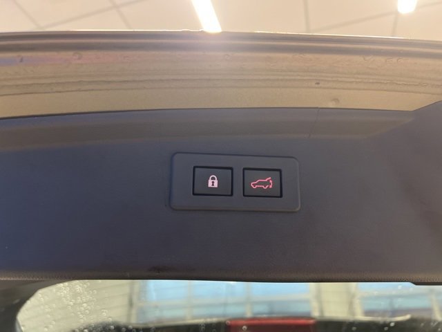 Used 2023 Subaru Outback Onyx Edition image 15