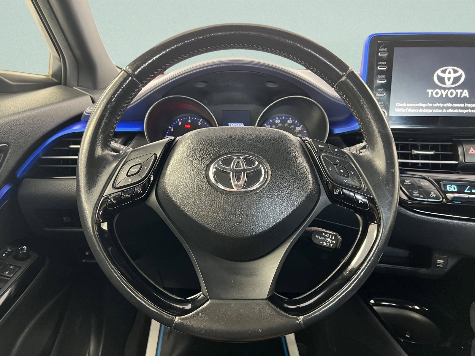 Used 2021 Toyota C-HR XLE FWD image 27