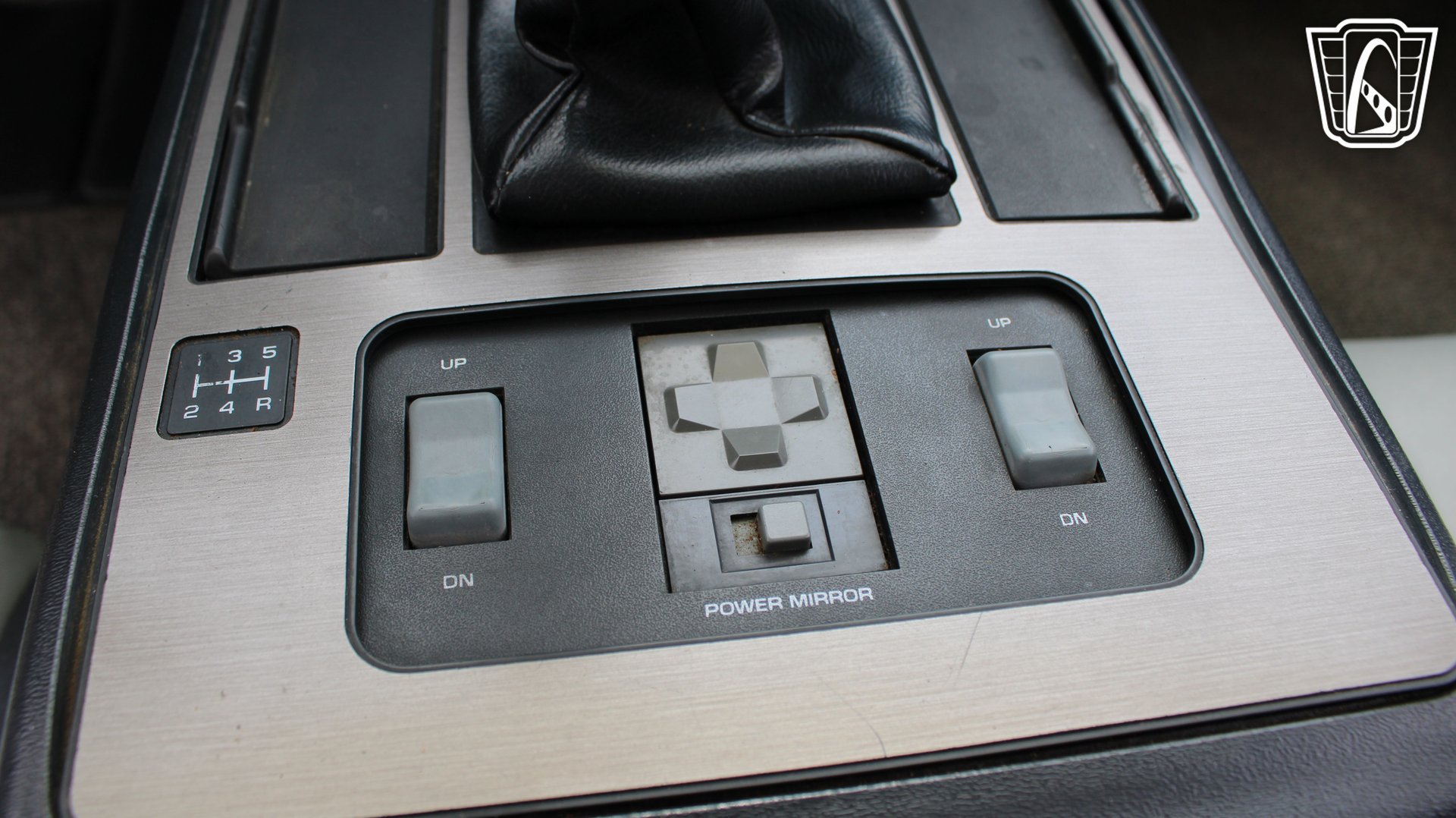 Used 1987 Pontiac Fiero GT RWD image 13
