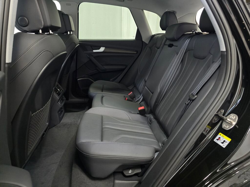 New 2025 Audi Q5 2.0T Premium Plus image 18