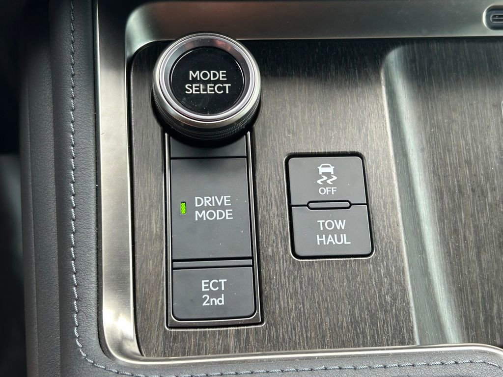 Used 2025 Lexus GX 550 AWD/4WD image 34