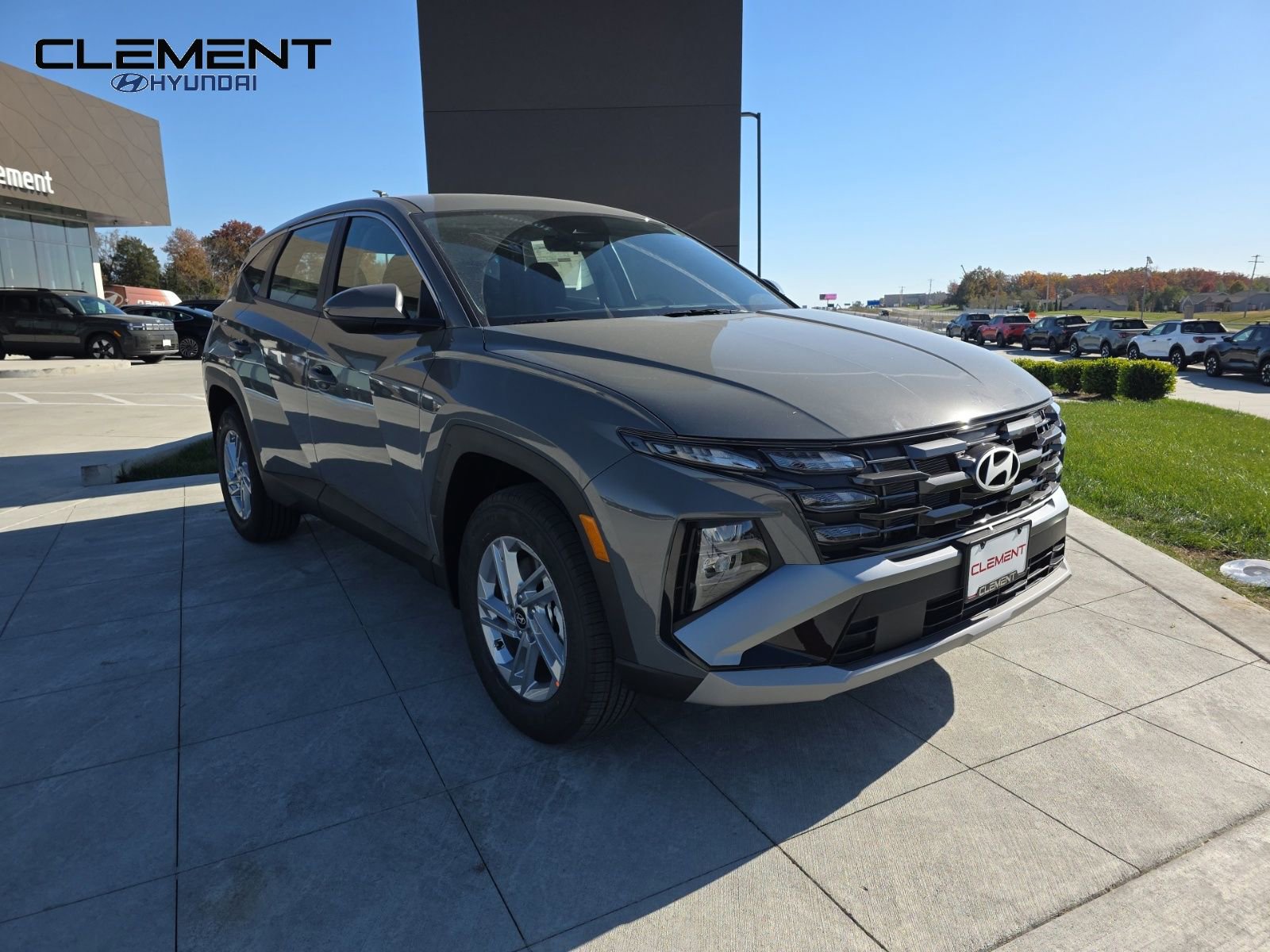 New 2026 Hyundai Tucson SE image 3