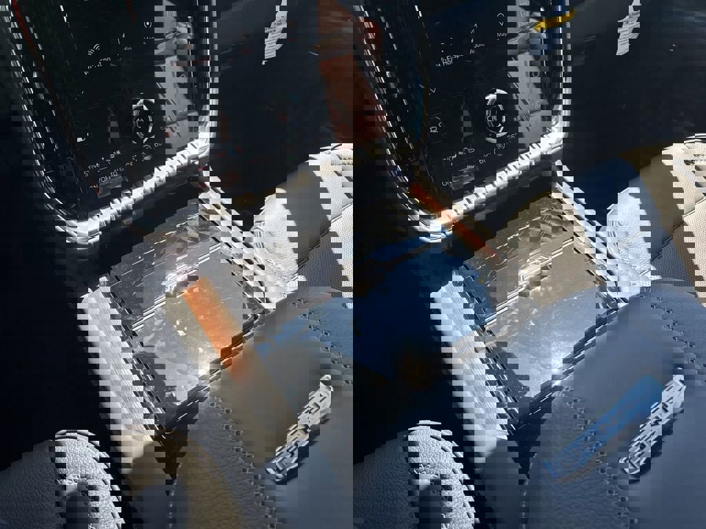 New 2025 GMC Yukon XL Denali w/ Denali Reserve Package image 38