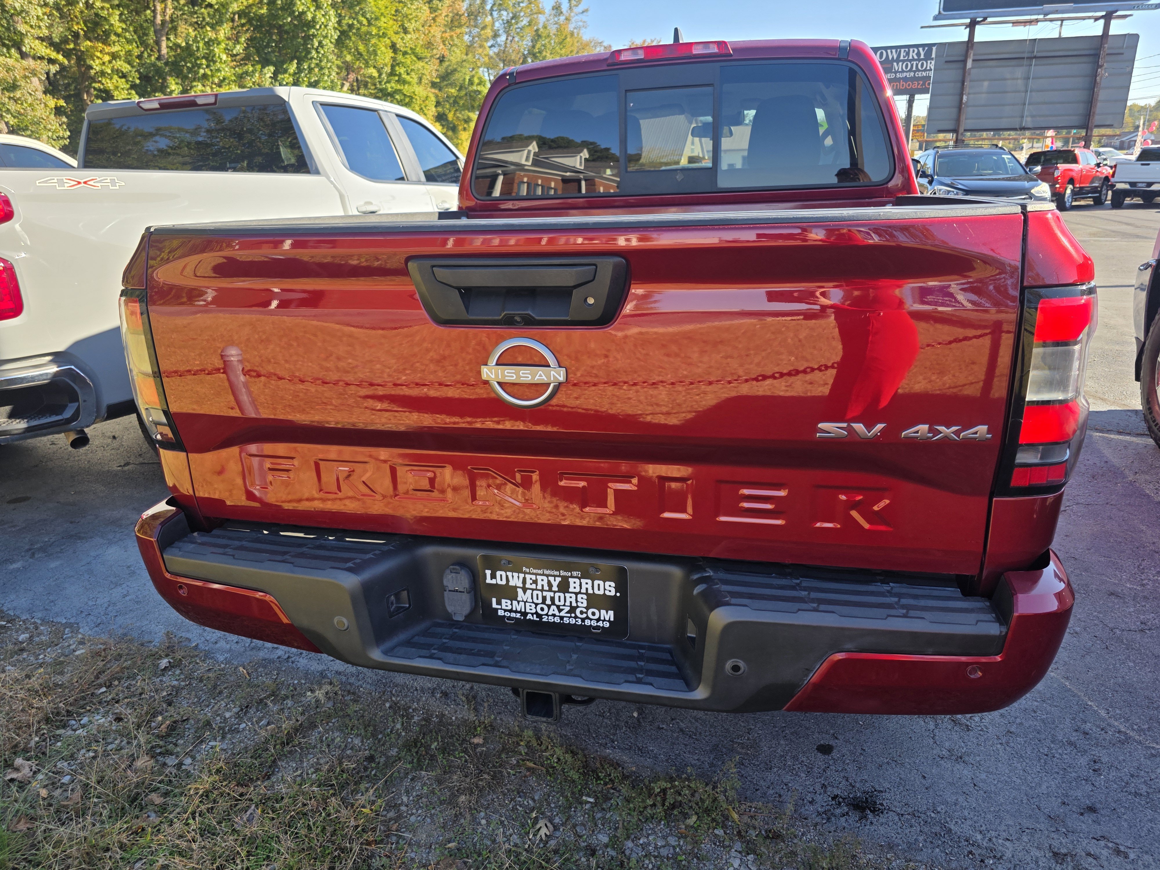 Used 2022 Nissan Frontier SV AWD/4WD image 6