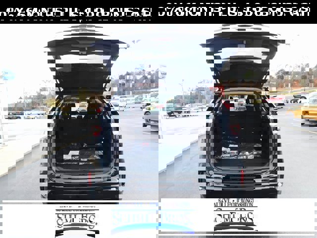 Used 2024 Ford Edge SE w/ Black Appearance Package image 33