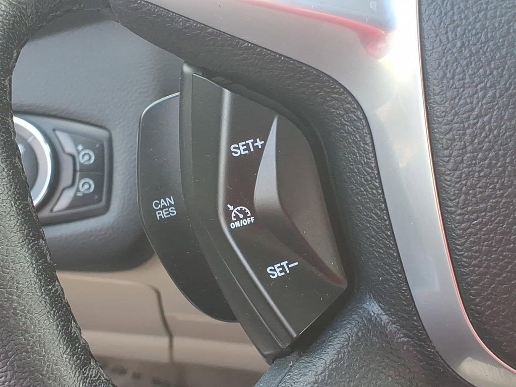 Used 2013 Ford C-MAX SEL FWD image 23