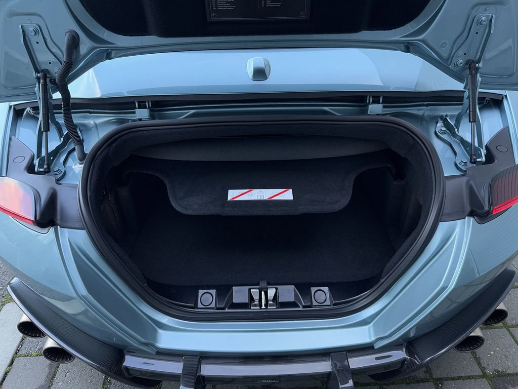 Certified 2024 Ferrari Roma Spider RWD image 23