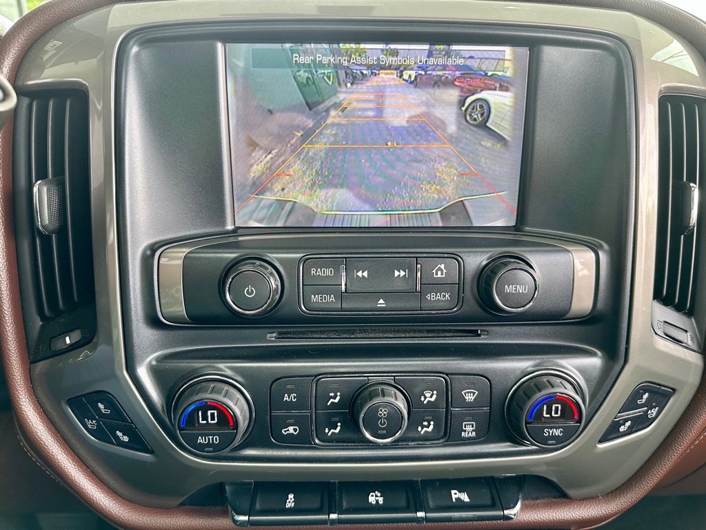 Used 2014 Chevrolet Silverado 1500 High Country AWD/4WD image 17