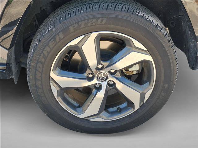 Used 2025 Toyota RAV4 SE AWD/4WD image 17