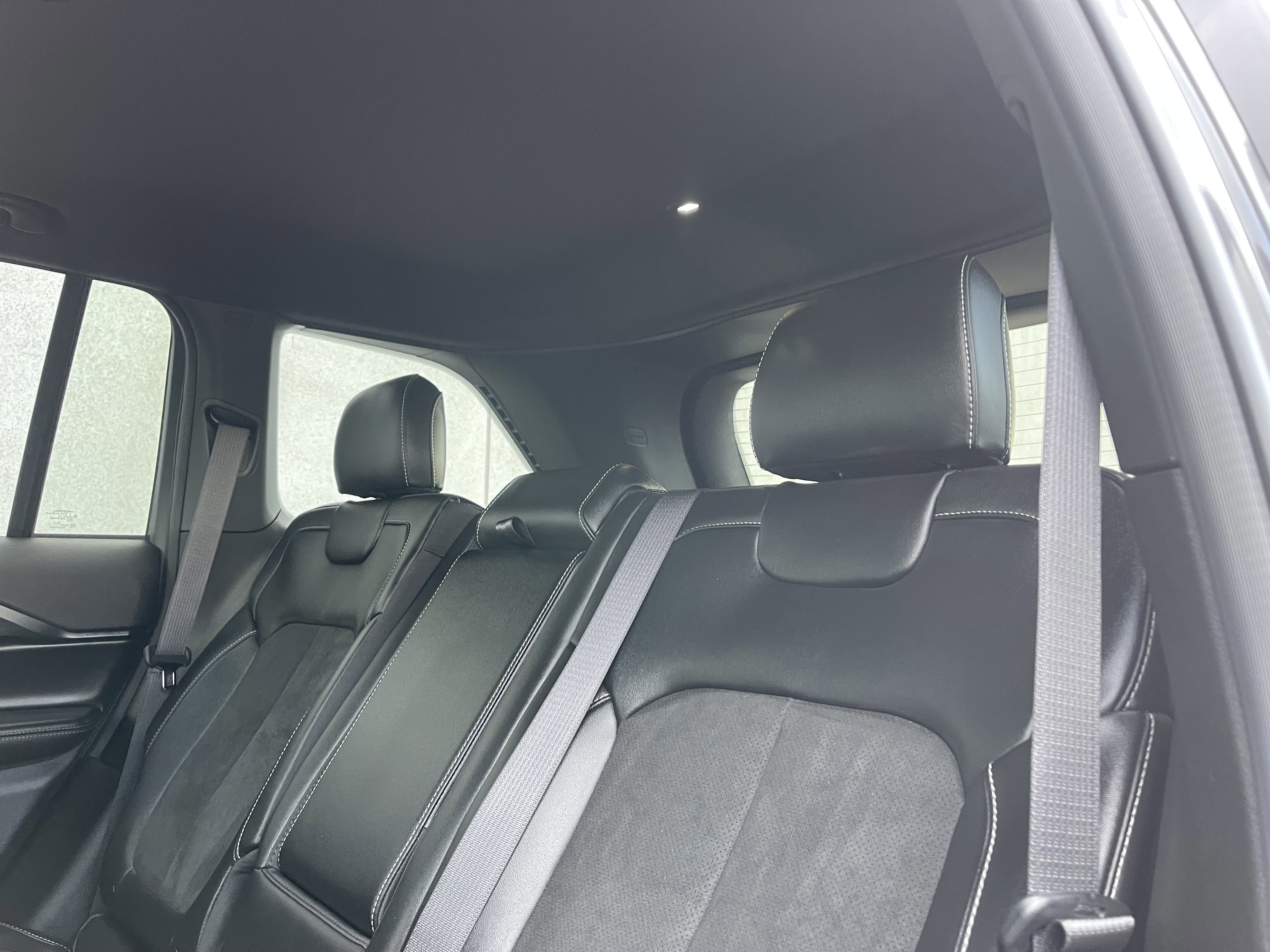 New 2025 Jeep Grand Cherokee Altitude image 19