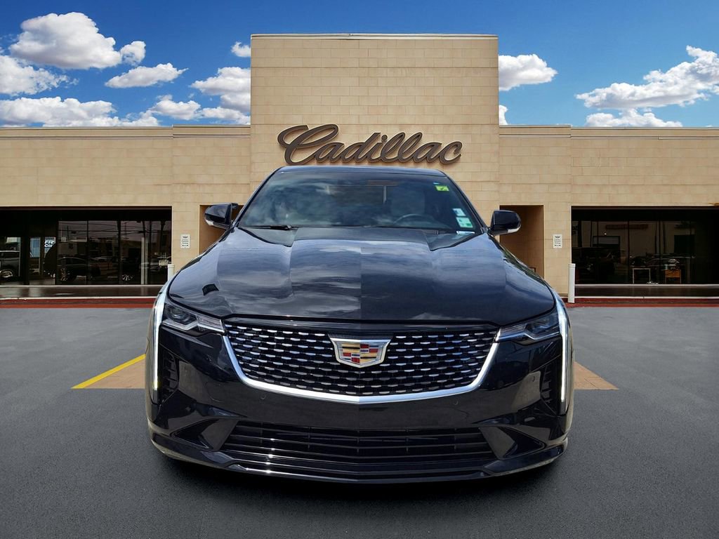 Used 2025 Cadillac CT4 Premium Luxury RWD image 8