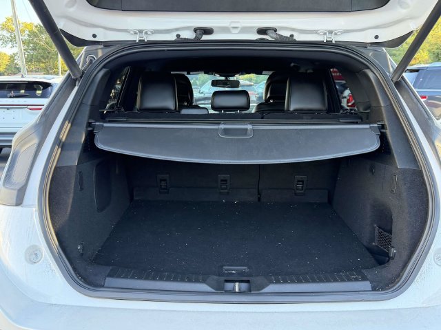 Used 2019 Lincoln MKC Select w/ Select Plus Package AWD/4WD image 6
