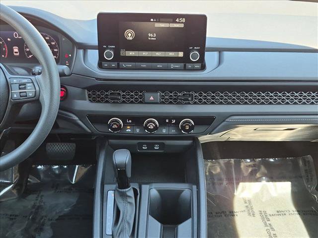 Used 2025 Honda Accord LX image 14