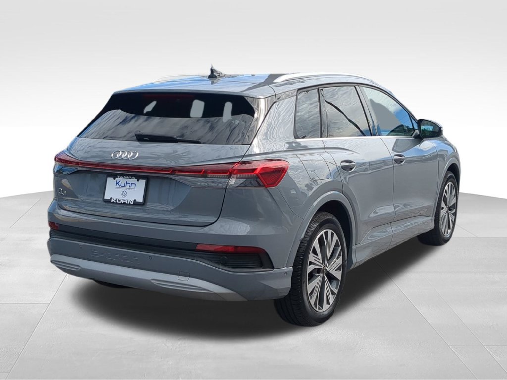 Used 2023 Audi Q4 e-tron Premium Plus w/ Premium Plus RWD image 3