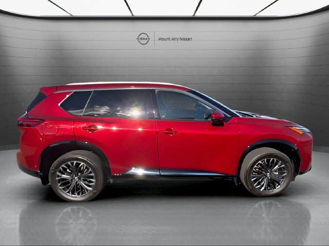Used 2026 Nissan Rogue Platinum w/ Platinum Premium Package AWD/4WD image 3