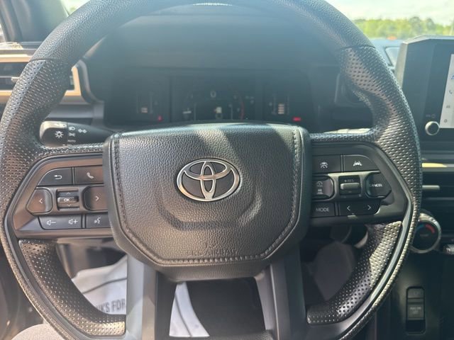 Used 2024 Toyota Tacoma SR AWD/4WD image 17