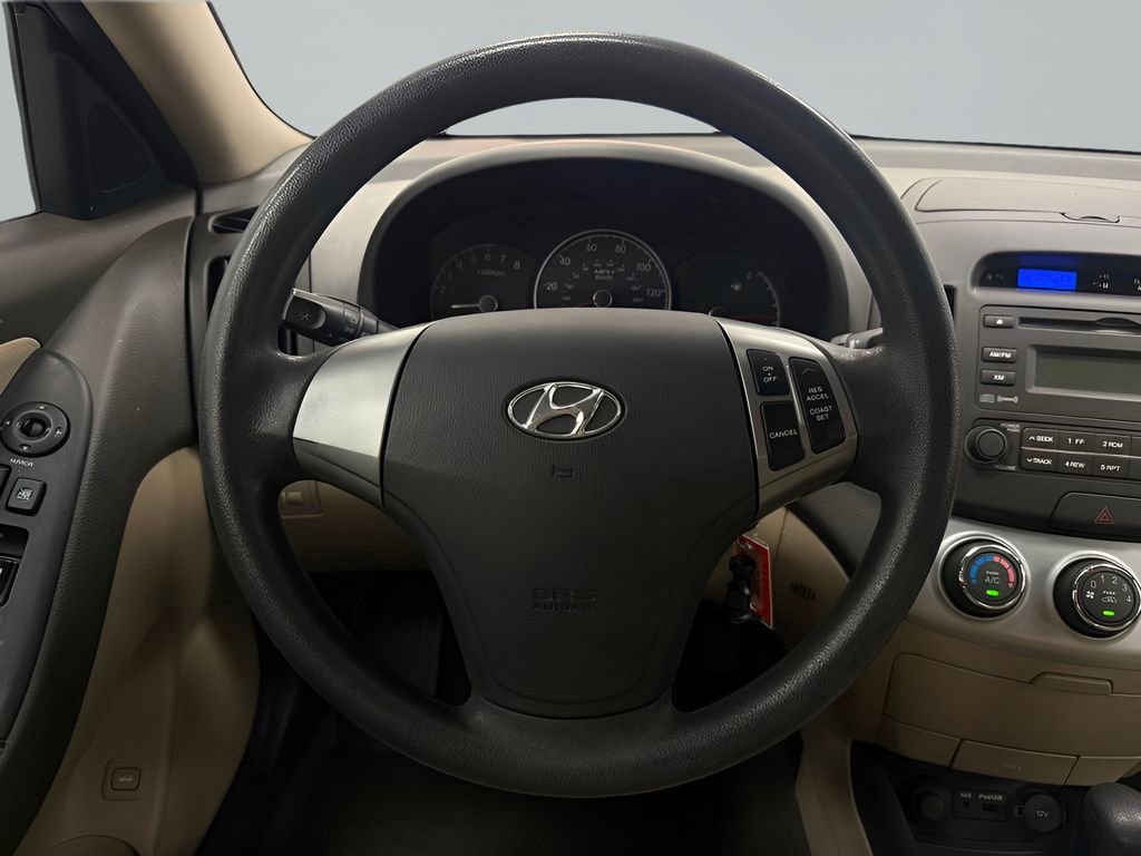 Used 2010 Hyundai Elantra GLS FWD image 17