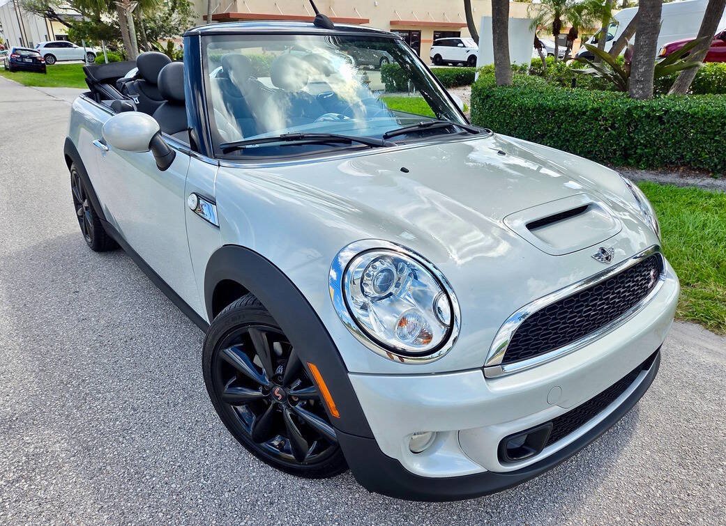 Used 2013 MINI Cooper S FWD image 3