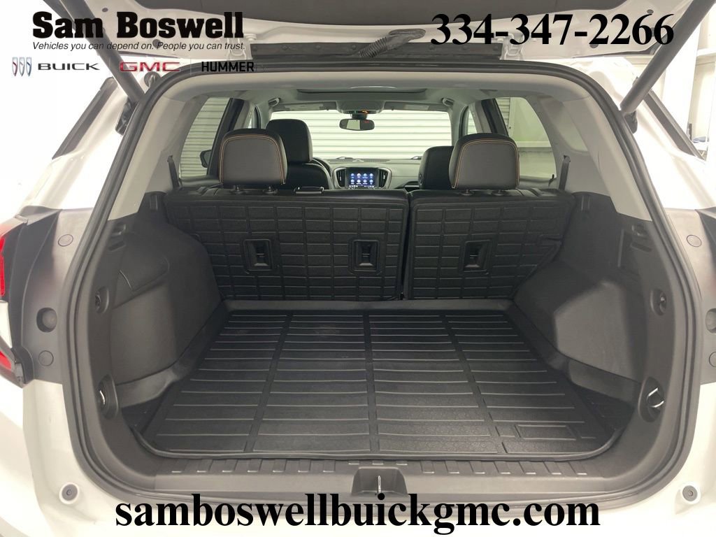 Used 2022 GMC Terrain AT4 image 26