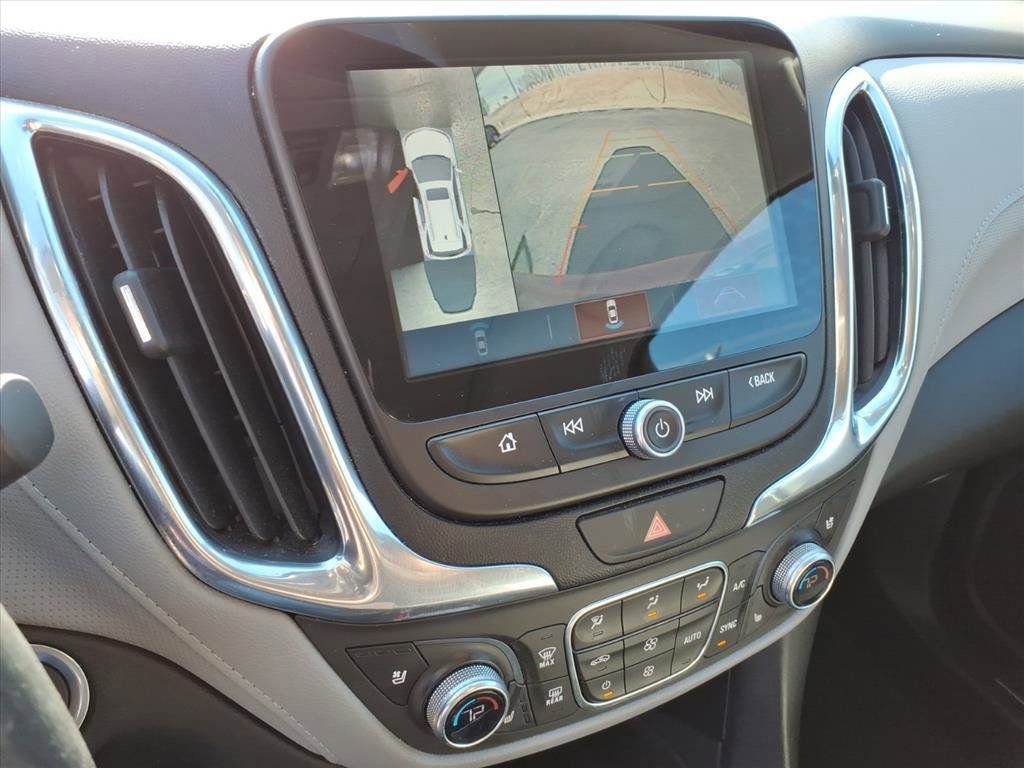 Used 2018 Chevrolet Equinox Premier image 35