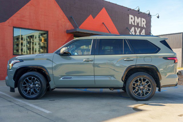 Used 2026 Toyota Sequoia Platinum image 8