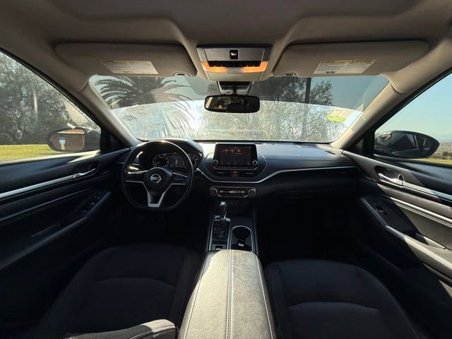 Used 2019 Nissan Altima 2.5 SV image 17