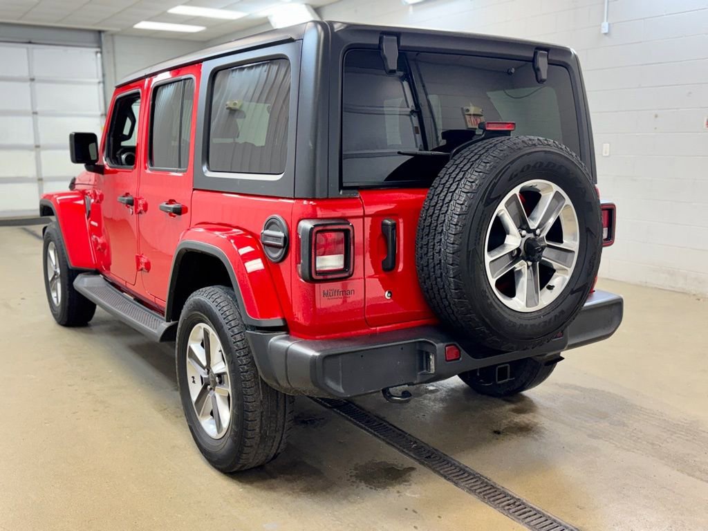 Used 2019 Jeep Wrangler Unlimited Sahara image 7